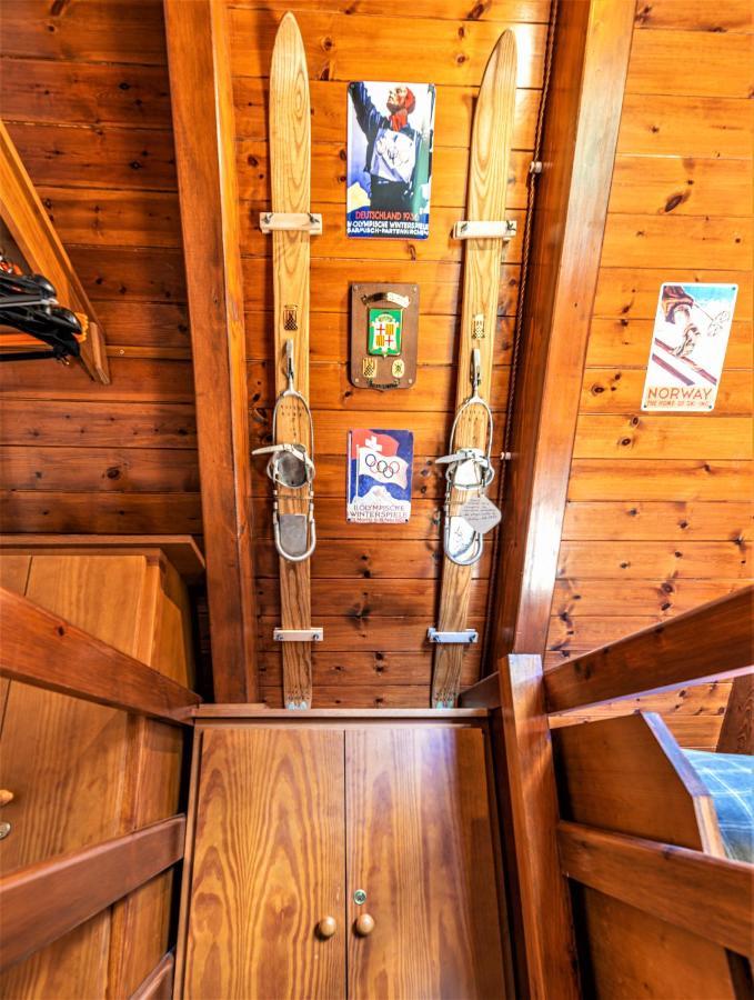 Apartamentos Aran Montcorbau Εξωτερικό φωτογραφία