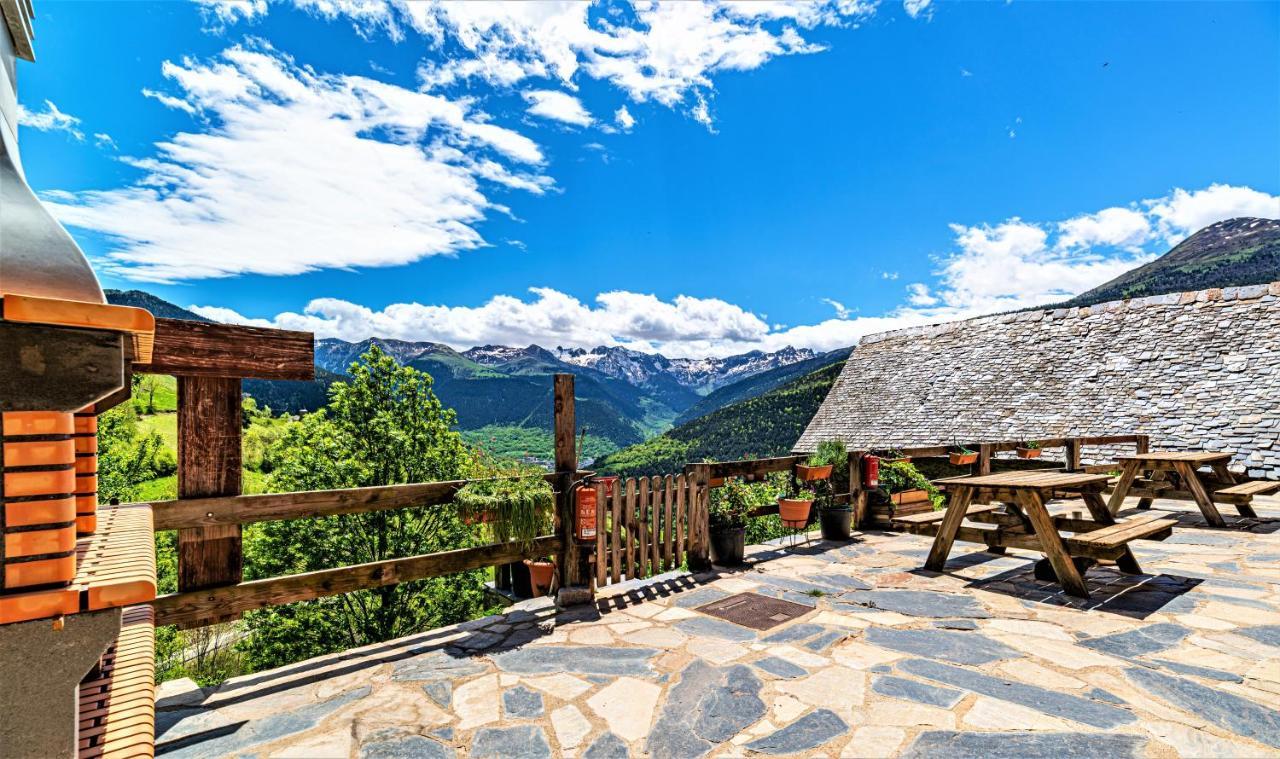 Apartamentos Aran Montcorbau Εξωτερικό φωτογραφία
